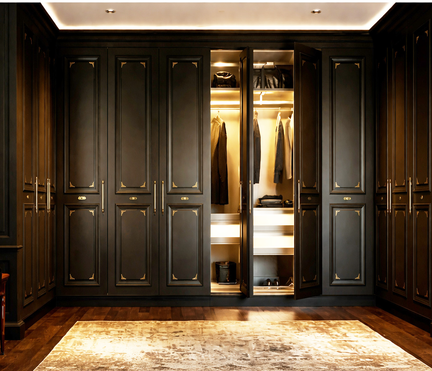 Customized Wardrobes,